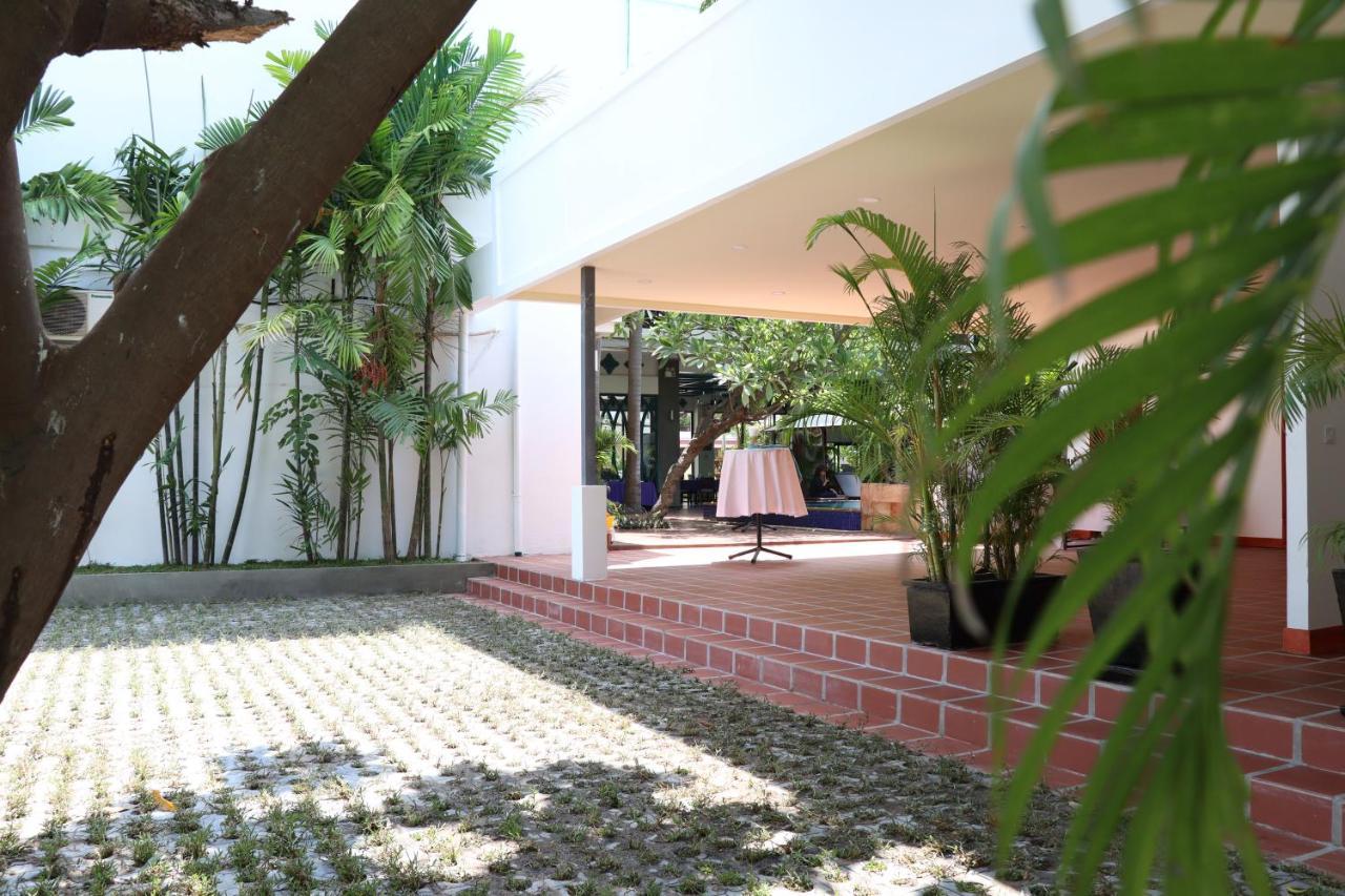 Hotel Landing Gold By Amatak Siem Reap Exterior foto